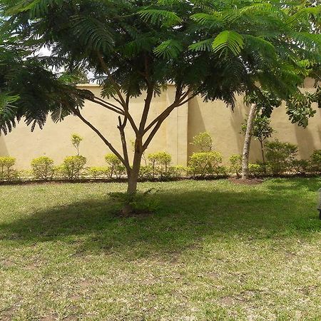 Mzuzu Emmaculate Lodge المظهر الخارجي الصورة